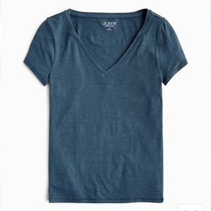 V-neck t-shirt in linen blend